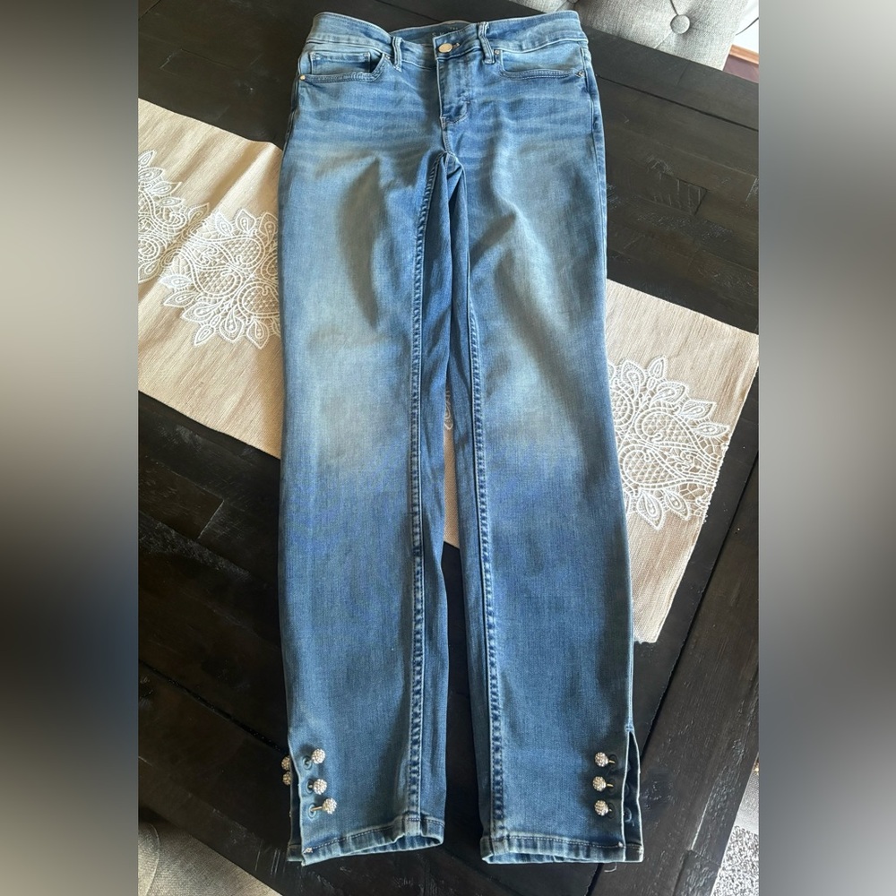 NWT White House Black Market Mid-Rise Skinny Ankle Jean w/ Embellished Hem Sz 0R